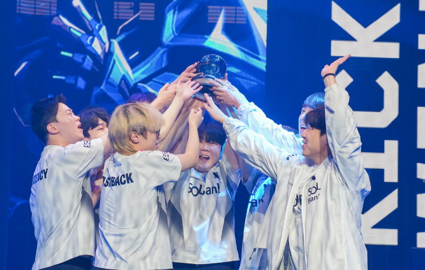 T1碾压DRX，Zeus惊艳世界