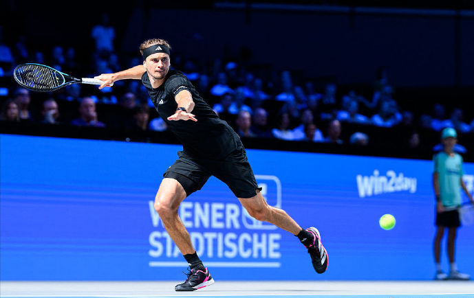 ATP总决赛完胜澳网，兹维列夫统治全场