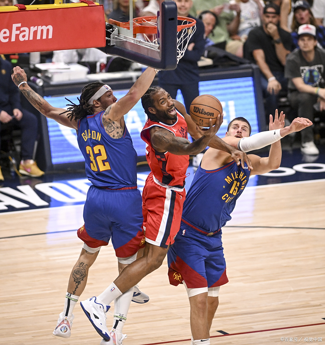 广东队翻盘马刺，约基奇刷新纪录