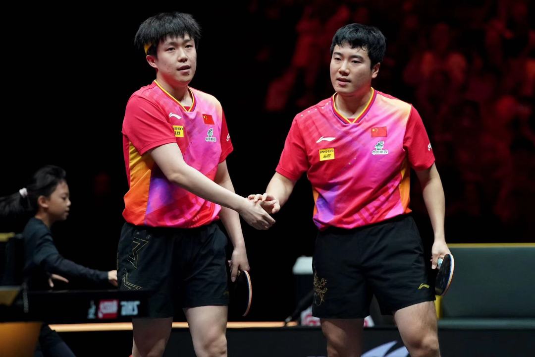 法国队逆转日本队，梁靖崑统治全场