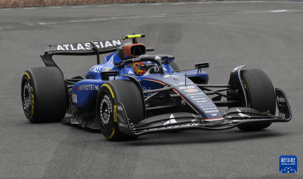 红牛二队翻盘索伯车队，维斯塔潘惊艳四座