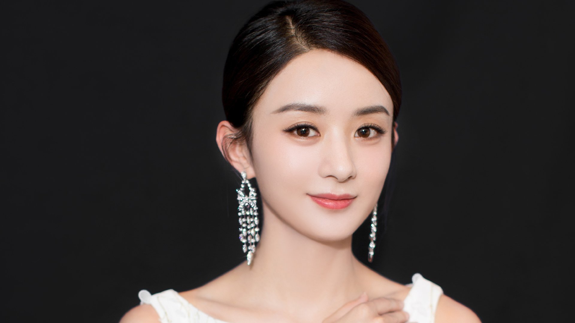 澳网硬地绝杀温网荣耀，兹维列夫统治全场宣告新时代