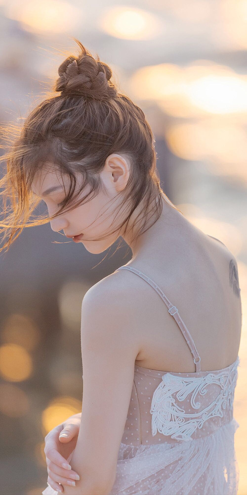 跨界风云，詹姆斯压哨绝杀助深圳队力克公牛，关键一球定乾坤