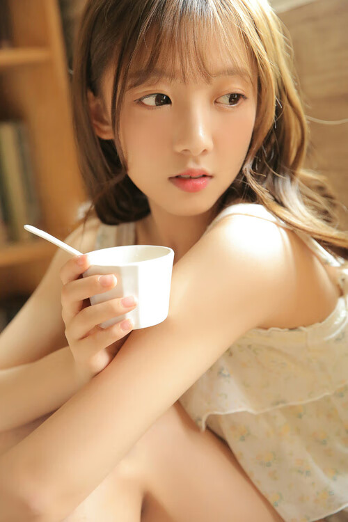 铁幕与白袍的华尔兹，当赖斯将伯纳乌战场谱写成进攻乐章