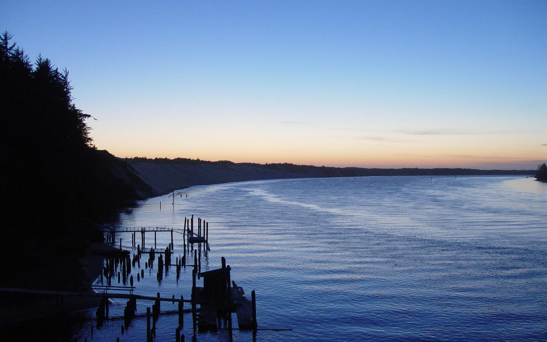 芝加哥火山苏醒记，武切维奇轰下40+20，开拓者六场淘汰步行者